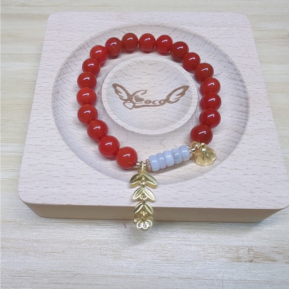 Natural red agent bracelet with Jade beads 8mm beads. FEDEX DELIVERY AVAILABLE - Picture 3 of 3